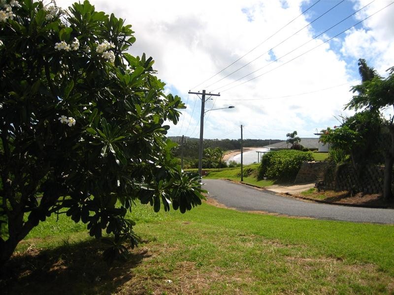 Lot 305, 9 Captain Blackwood Drive, Sarina Beach QLD 4737