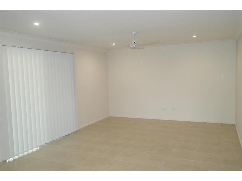 21 Reef Drive, Sarina QLD 4737