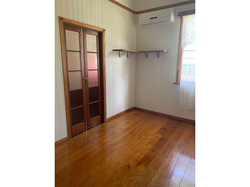 25 Anzac Street, Sarina QLD 4737