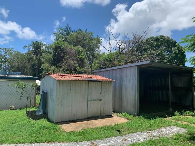 25 Anzac Street, Sarina QLD 4737