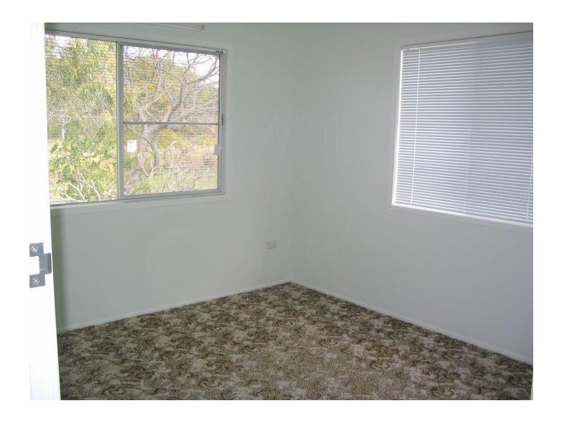 125 Zelma Street, Grasstree Beach QLD 4740