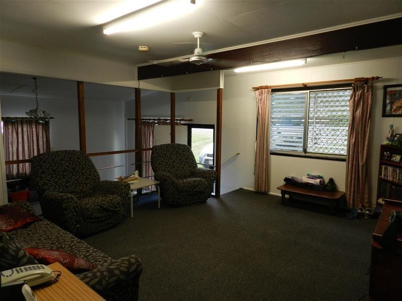 10 Atherton Street, Sarina QLD 4737