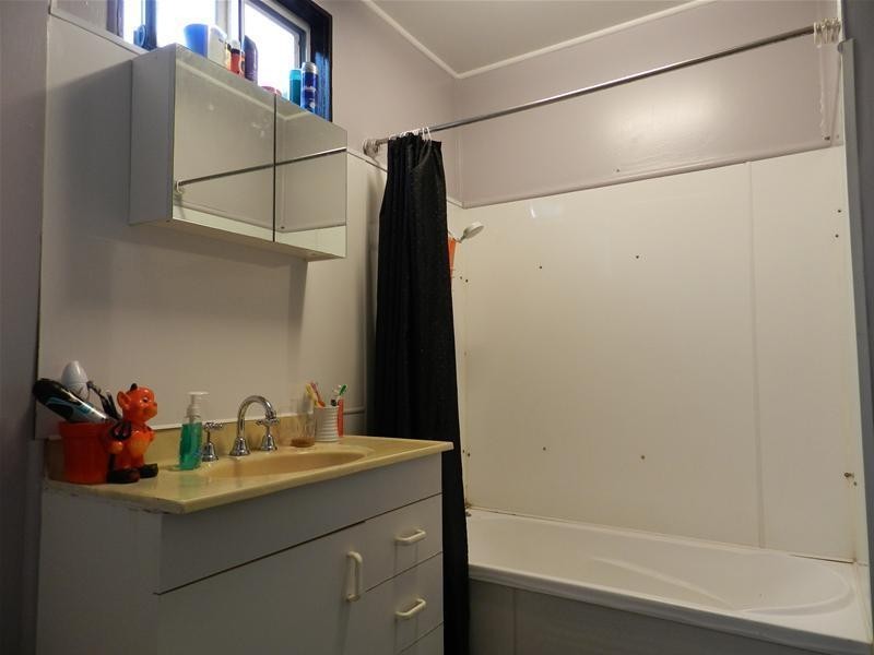 10 Atherton Street, Sarina QLD 4737