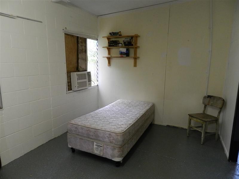 10 Atherton Street, Sarina QLD 4737