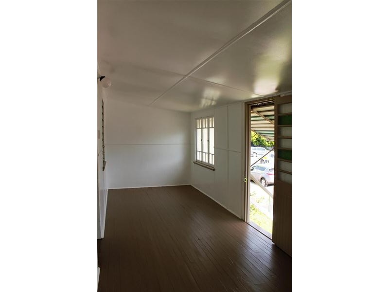 10 Central Street, Sarina QLD 4737