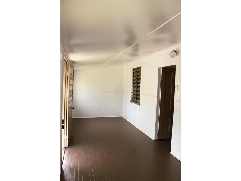 10 Central Street, Sarina QLD 4737