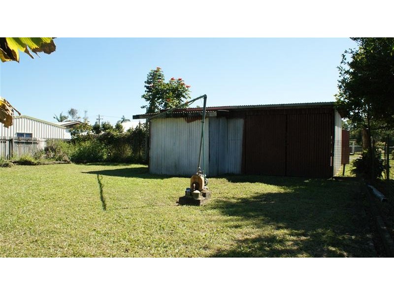 13 East Street, Sarina QLD 4737