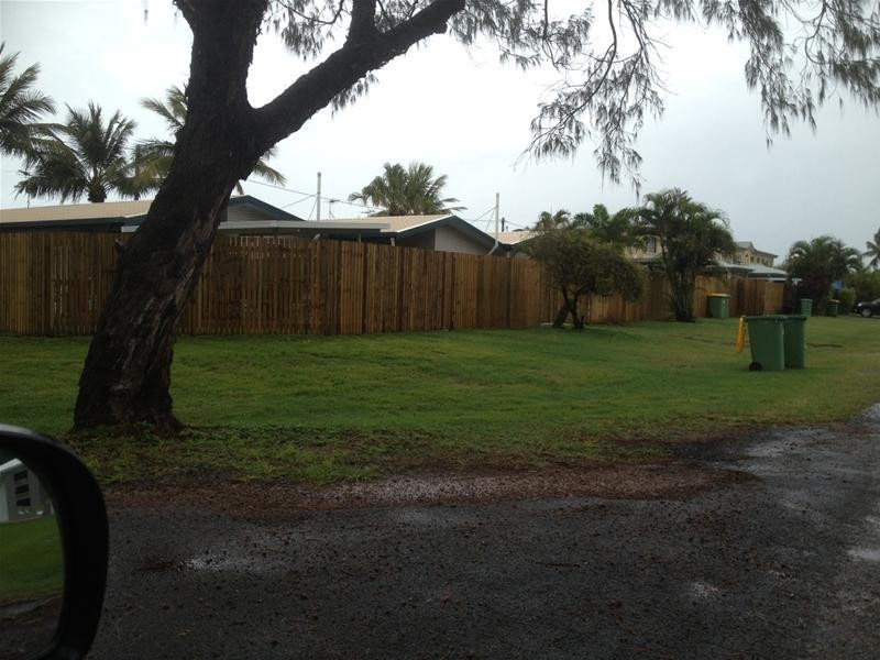 3/47 Owen Jenkins Drive, Sarina Beach QLD 4737