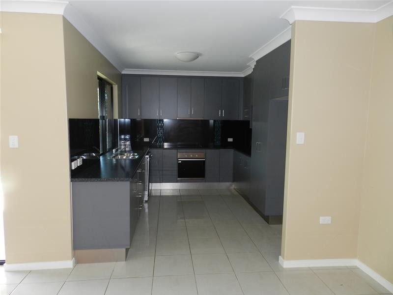 95 West Street, Sarina QLD 4737