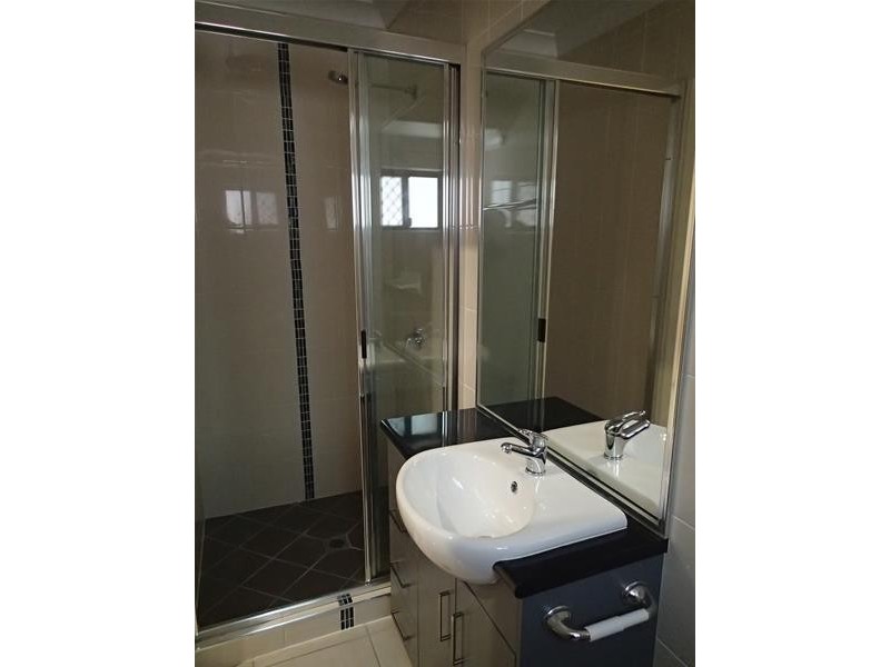 95 West Street, Sarina QLD 4737