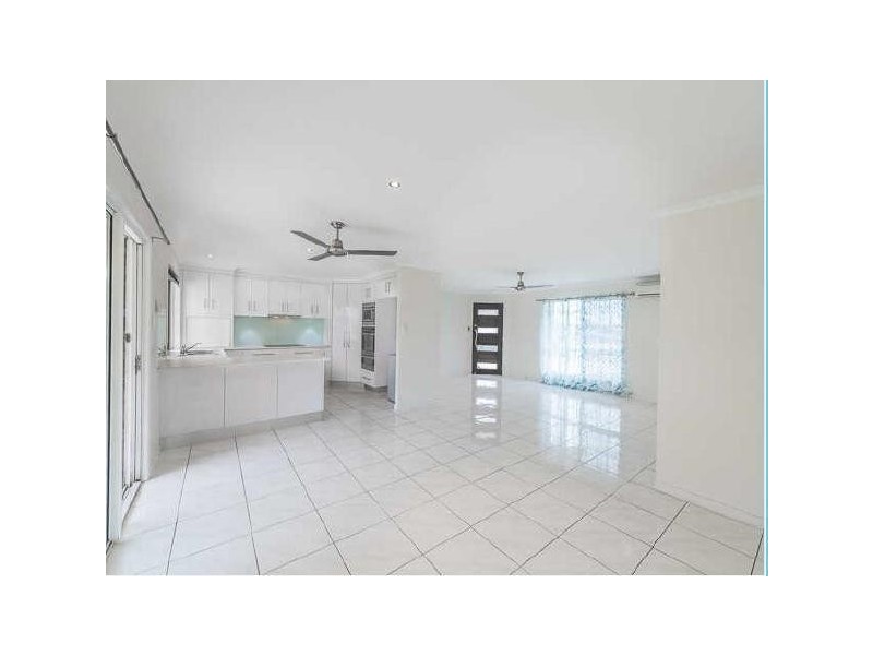 5 Kirkconell Street, Beaconsfield QLD 4740