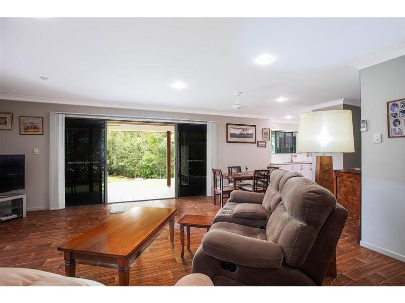 7 Mapley Court, Sarina QLD 4737