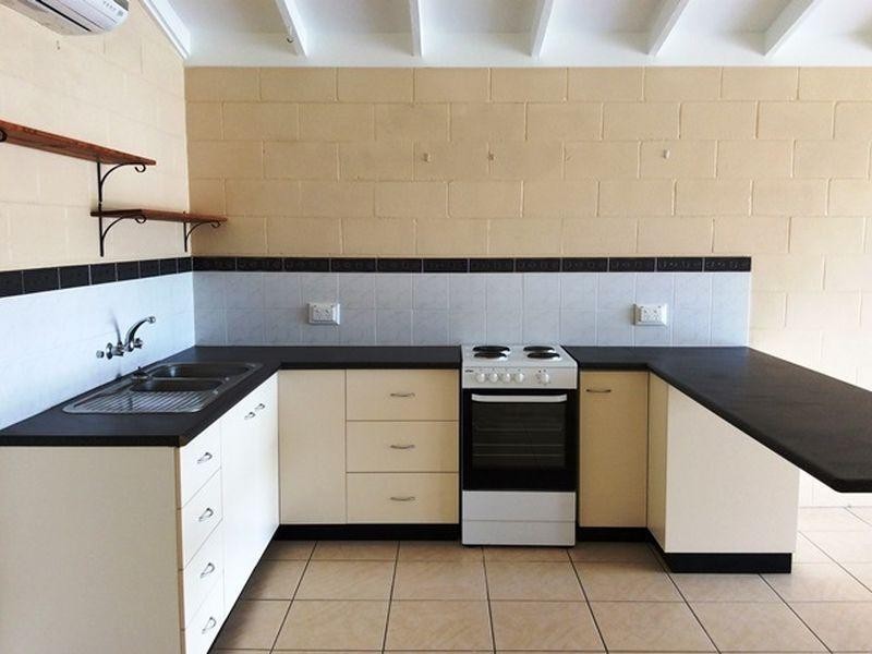 3/47 Owen Jenkins Drive, Sarina Beach QLD 4737