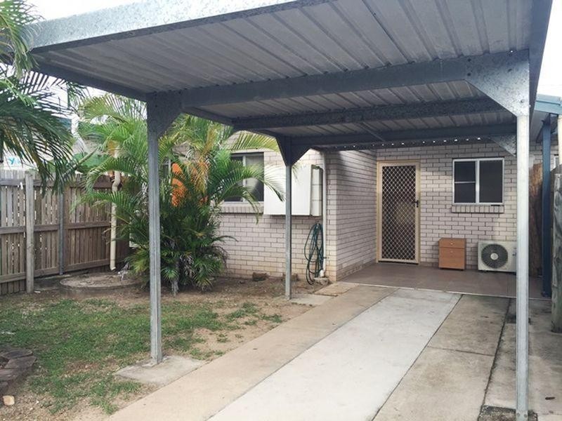 3/47 Owen Jenkins Drive, Sarina Beach QLD 4737