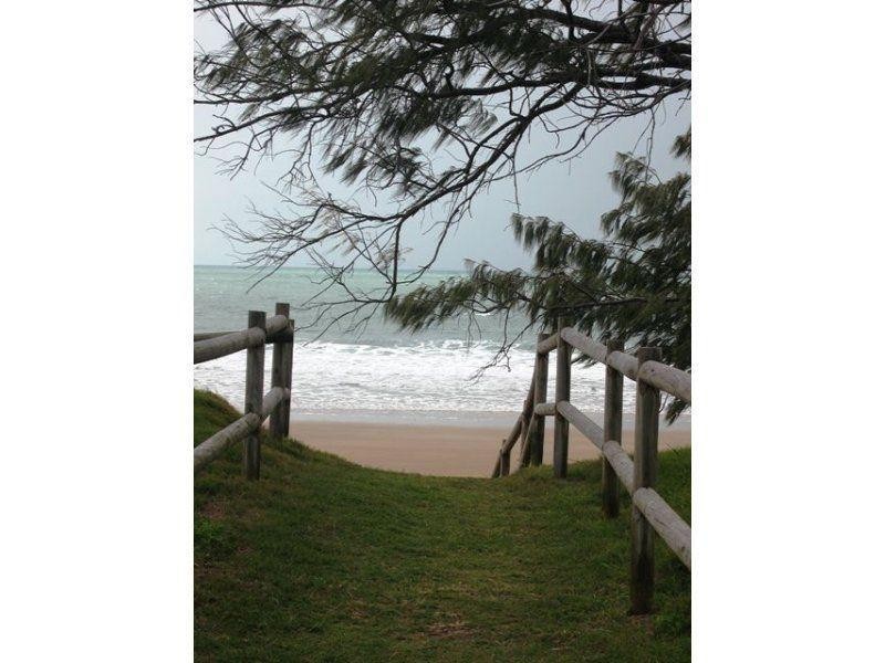 3/47 Owen Jenkins Drive, Sarina Beach QLD 4737