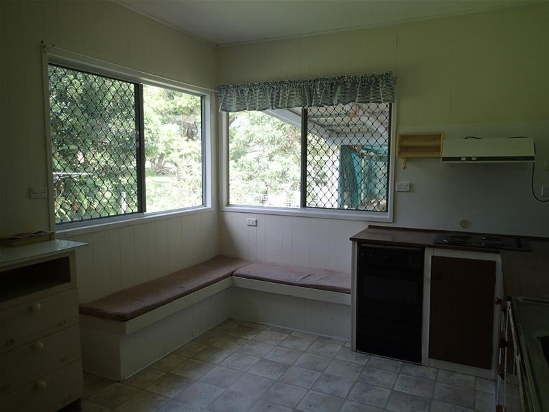 12 Johnson Street, Sarina QLD 4737