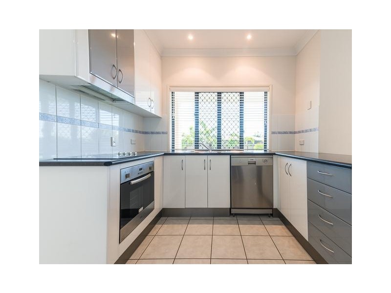 1 Joseph Court, Glenella QLD 4740