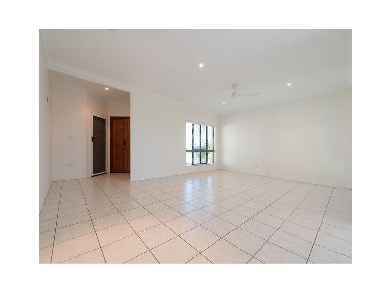 1 Joseph Court, Glenella QLD 4740