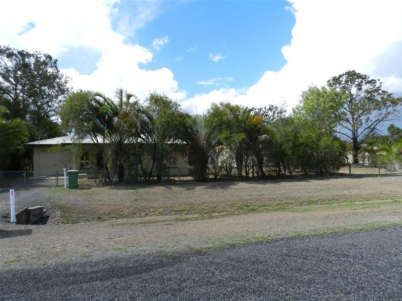49 Mary Street, Nebo QLD 4742