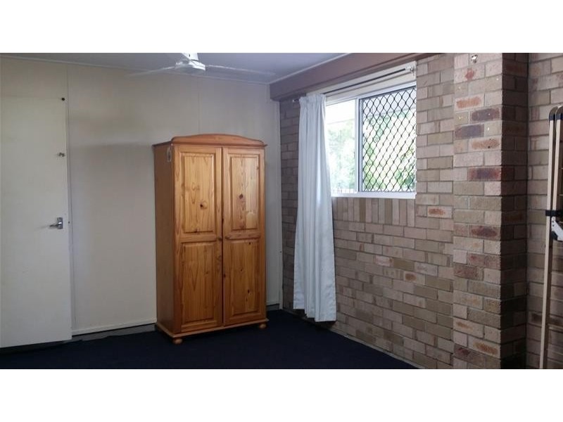 15 Lilliendale Avenue, Sarina QLD 4737