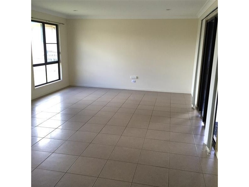 54 Cassia Court, Nebo QLD 4742