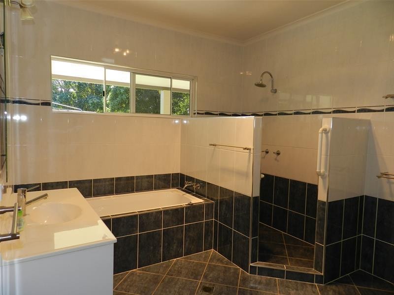 313 Grasstree Beach Road, Grasstree Beach QLD 4740