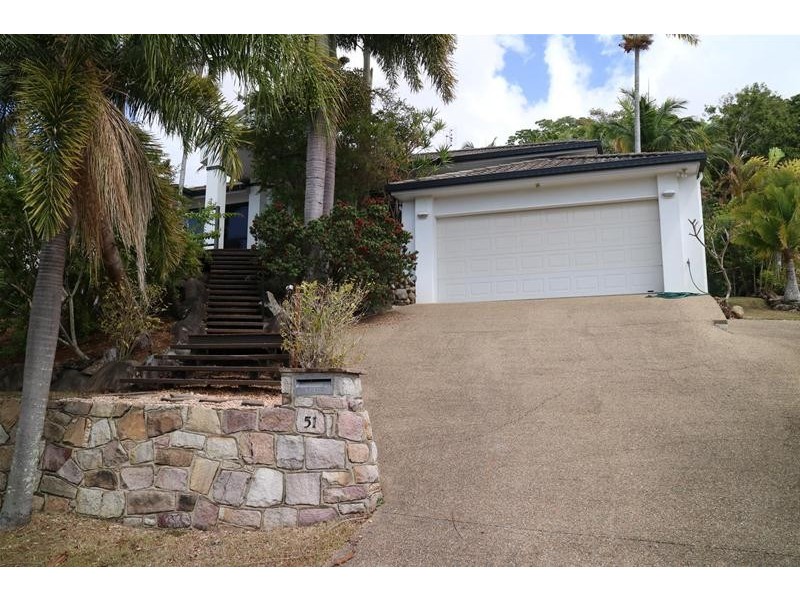 51 Cinnamon Drive, Glenella QLD 4740