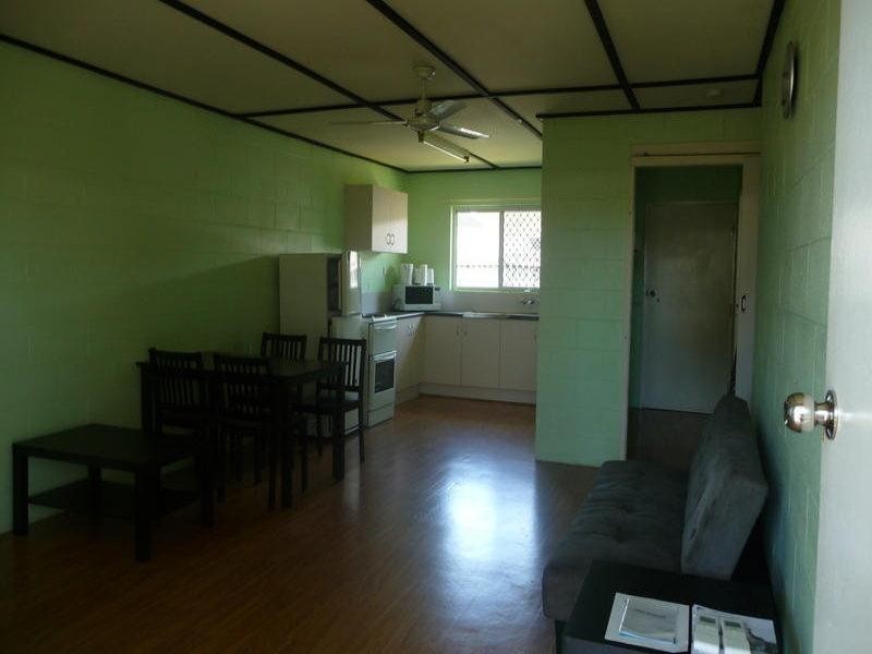 2/30 Canberra Street, North Mackay QLD 4740