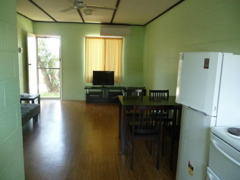 2/30 Canberra Street, North Mackay QLD 4740