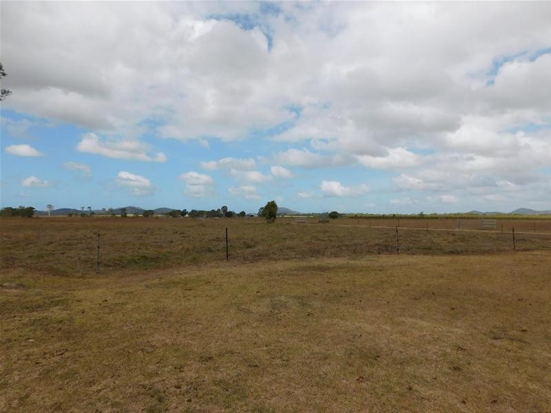 759 Munbura Road, Munbura QLD 4740