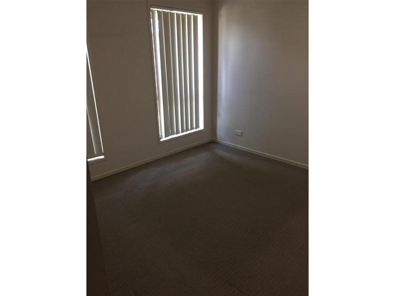 10 Denison Street, Nebo QLD 4742