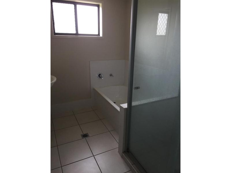 10 Denison Street, Nebo QLD 4742