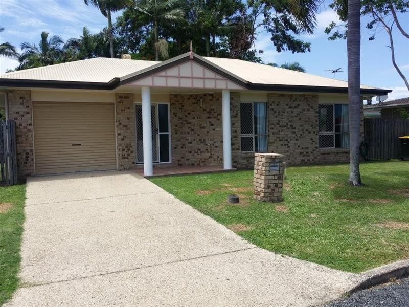 2 Don Street, West Mackay QLD 4740