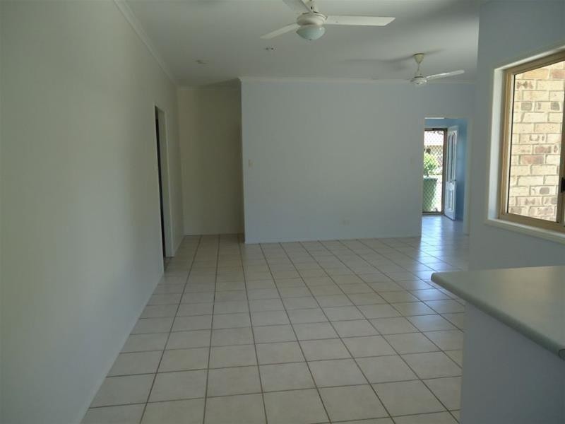 2 Don Street, West Mackay QLD 4740