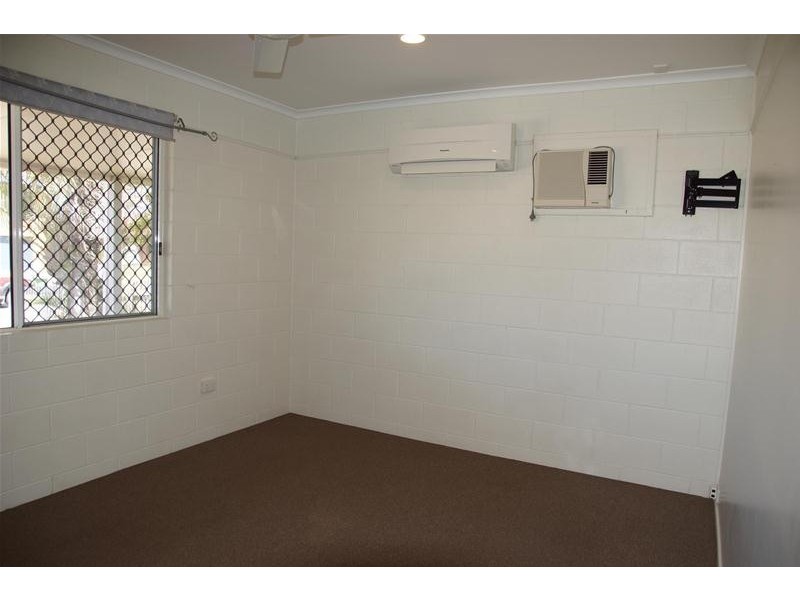 9 Howard Street, Hay Point QLD 4740