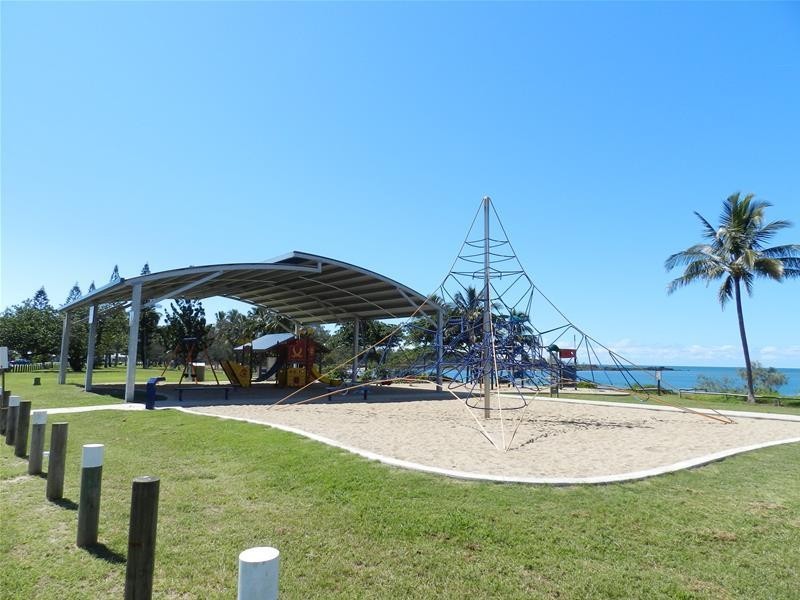 70 The Esplanade, Grasstree Beach QLD 4740