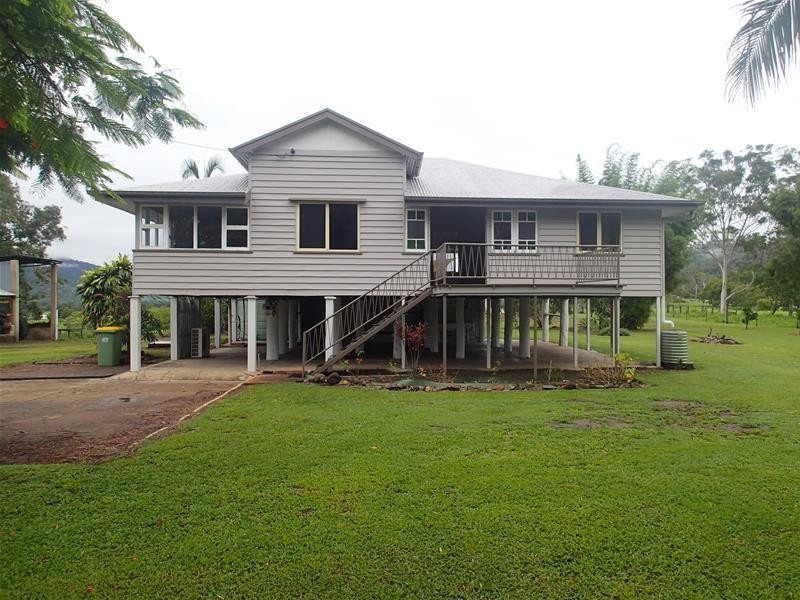 48 Ventons Road, Sarina QLD 4737