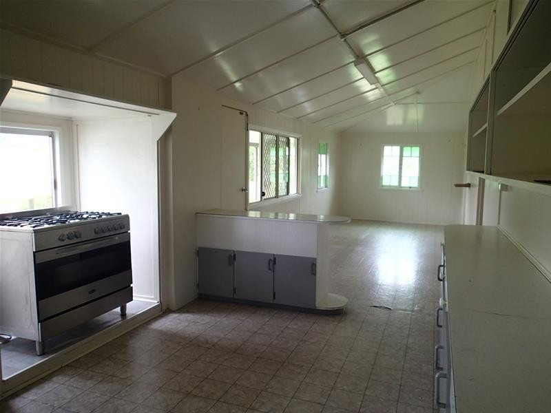 48 Ventons Road, Sarina QLD 4737