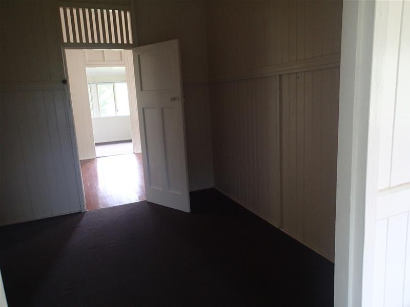 48 Ventons Road, Sarina QLD 4737