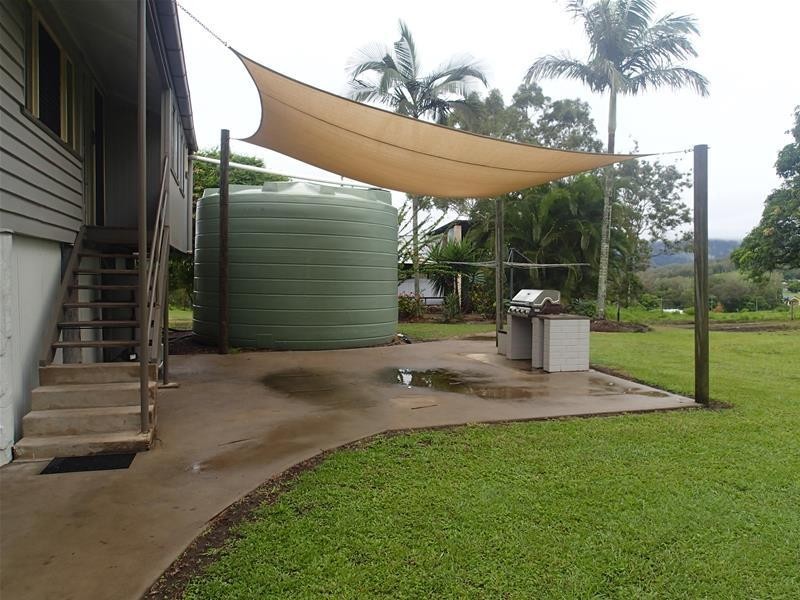 48 Ventons Road, Sarina QLD 4737