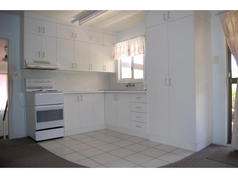 9 Carey Street, Hay Point QLD 4740