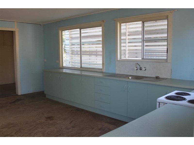 19 Denison Street, Nebo QLD 4742