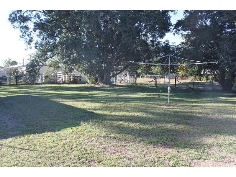 19 Denison Street, Nebo QLD 4742