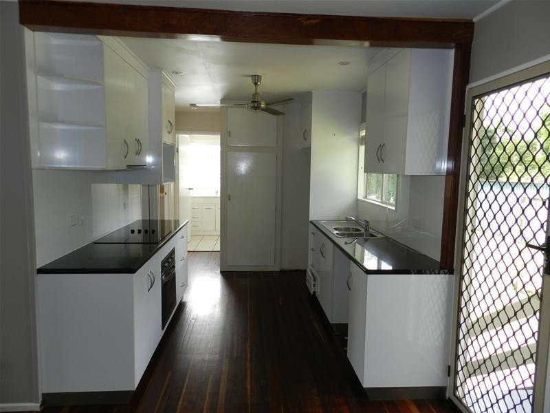 40 Webb Road, Sarina QLD 4737