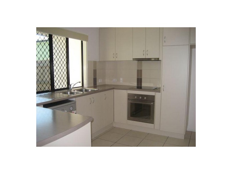 14B Hamlet Street, Mackay QLD 4740