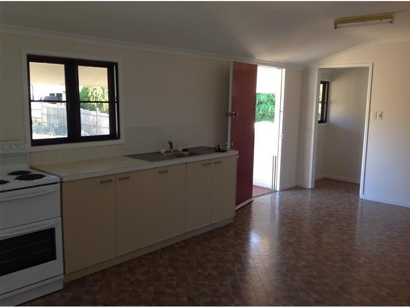 15 Range Road, Sarina QLD 4737