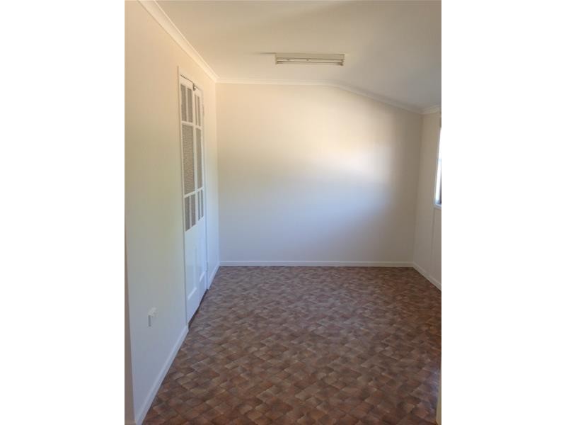 15 Range Road, Sarina QLD 4737