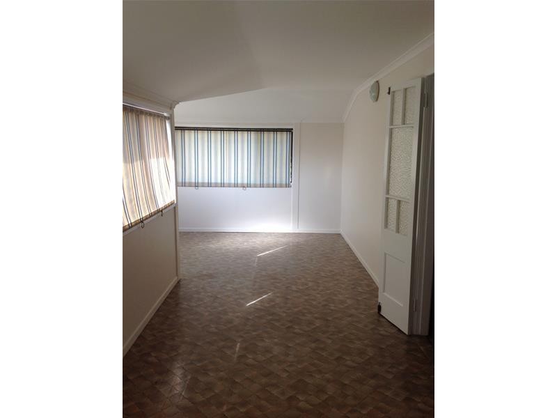 15 Range Road, Sarina QLD 4737