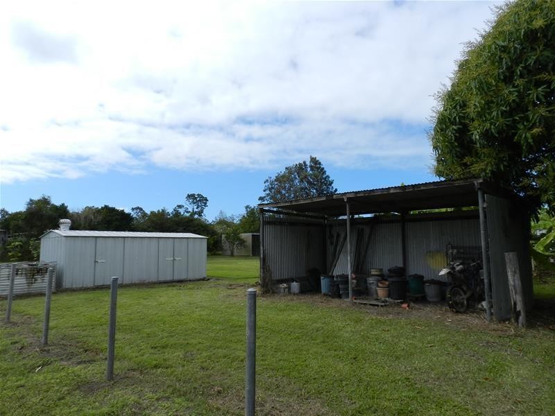 28 Chelona Park Drive, Sarina QLD 4737