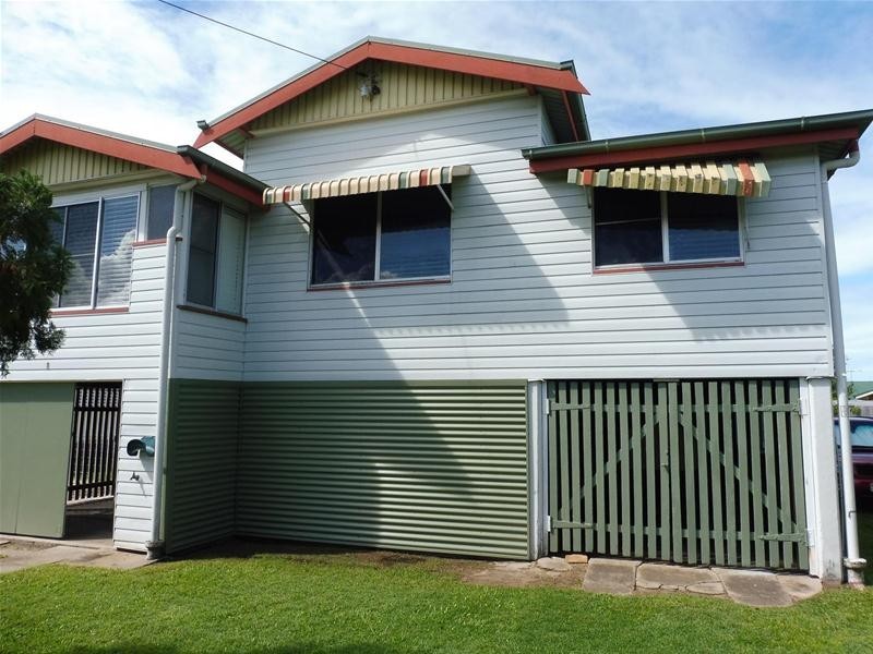 8 Schaefer Street, West Mackay QLD 4740